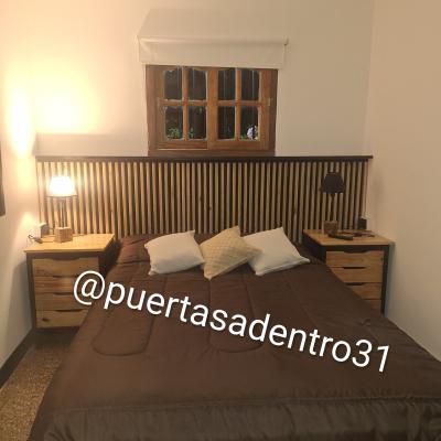 Departamento en alquiler en Villa Gesell. 2 ambientes, 1 baño y capacidad de 1 a 4 personas. 