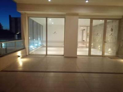 Departamento en alquiler en Villa Gesell. 2 ambientes, 1 baño y capacidad de 4 a 5 personas. A 100 m de la playa
