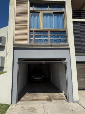 Departamento en alquiler en Villa Gesell. 2 ambientes, 1 baño y capacidad de 2 a 6 personas. 