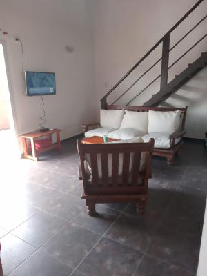 Departamento en alquiler en Villa Gesell. 2 ambientes, 1 baño y capacidad de 1 a 4 personas. 