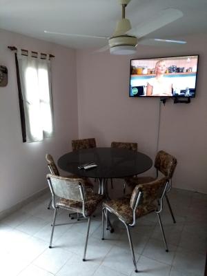 Duplex en alquiler en Villa Gesell. 2 ambientes, 2 baños y capacidad 6 personas. 