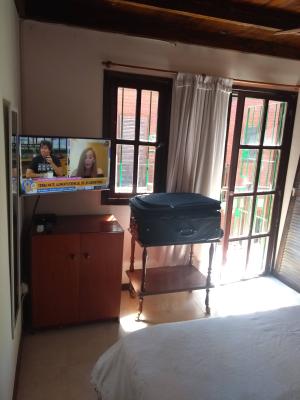 Duplex en alquiler en Villa Gesell. 2 ambientes, 2 baños y capacidad 6 personas. 