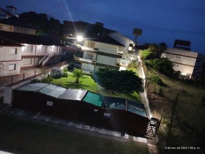 Departamento en alquiler en Villa Gesell. 3 ambientes, 1 baño y capacidad de 2 a 5 personas. 